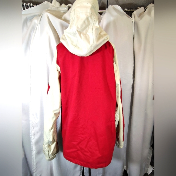 Burton Waterproof Rain/Snow Jacket, Men Red+ Cream, ZipUp, Hood,vZip Pckts, L - Picture 3 of 16